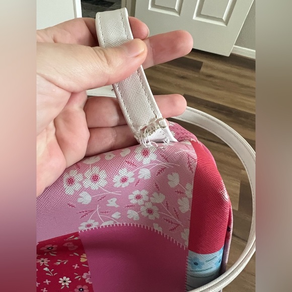 Loungefly x Hello kitty mini backpack - Picture 3 of 5